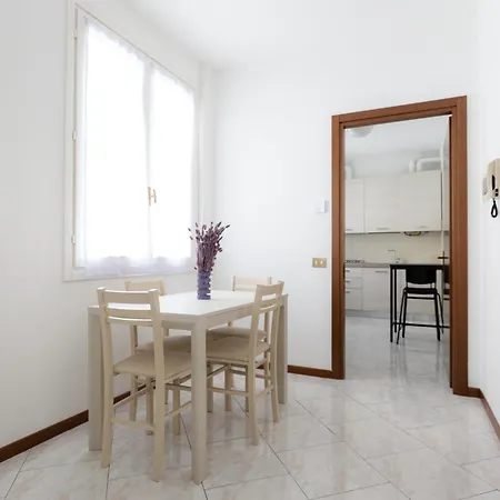 Apartment Carola's Place - By Relais Di Giada Como