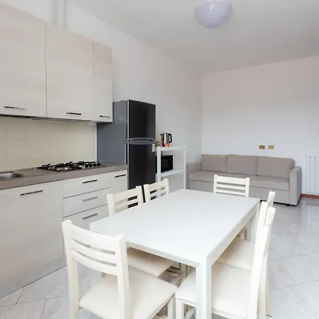 Apartment Carola's Place - By Relais Di Giada Como
