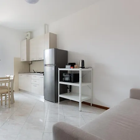 Carola's Place - By Relais Di Giada アパート