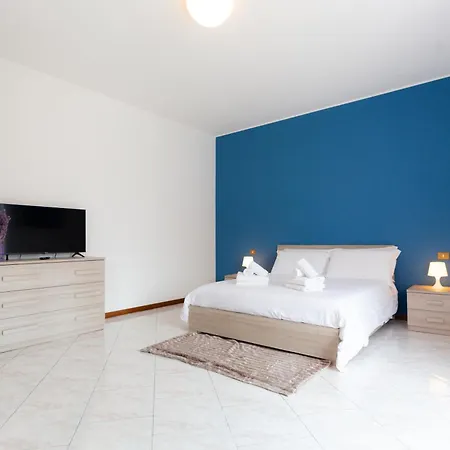Carola's Place - By Relais Di Giada アパート *