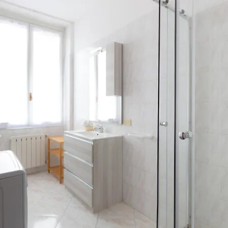 Apartment Carola's Place - By Relais Di Giada Como