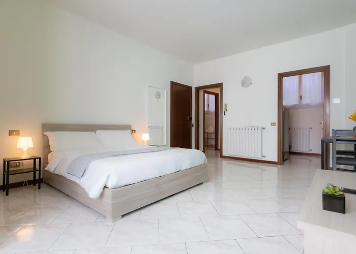 Carola's Place - By Relais Di Giada Apartment Como