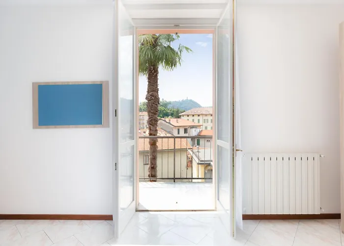 Carola's Place - By Relais Di Giada * コモ